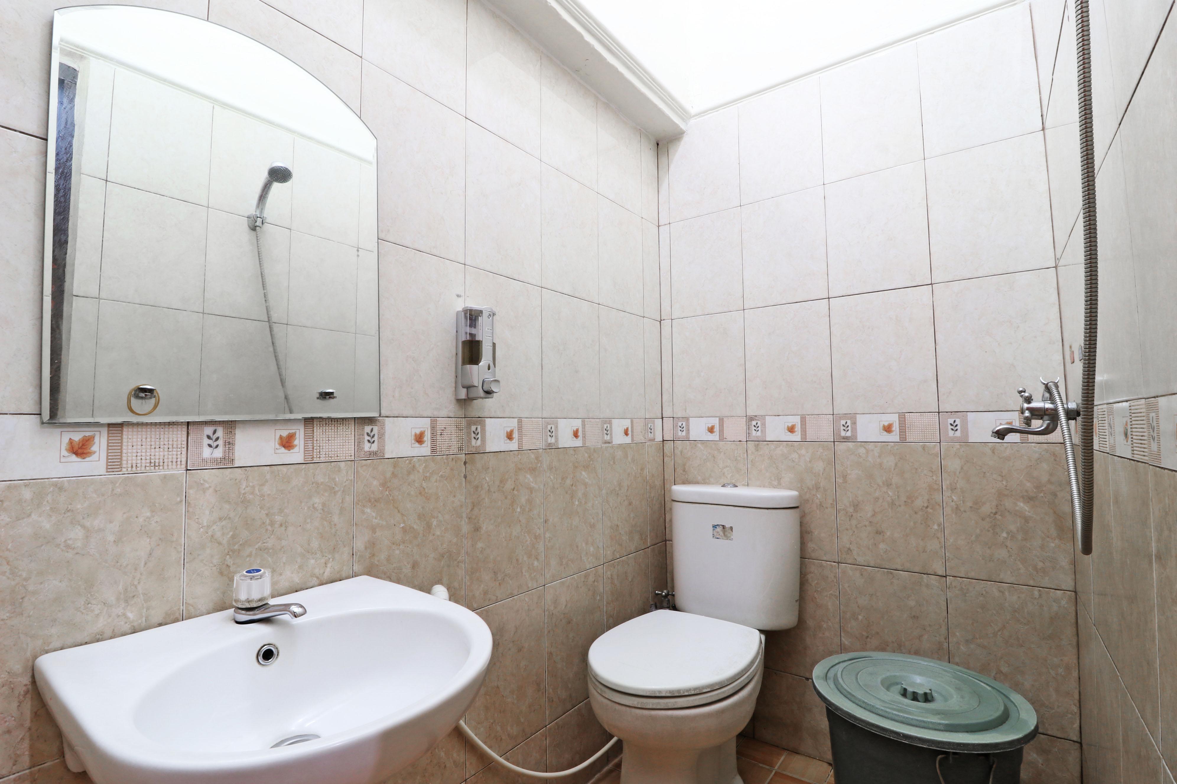 Hotel Sumatera Медан Экстерьер фото